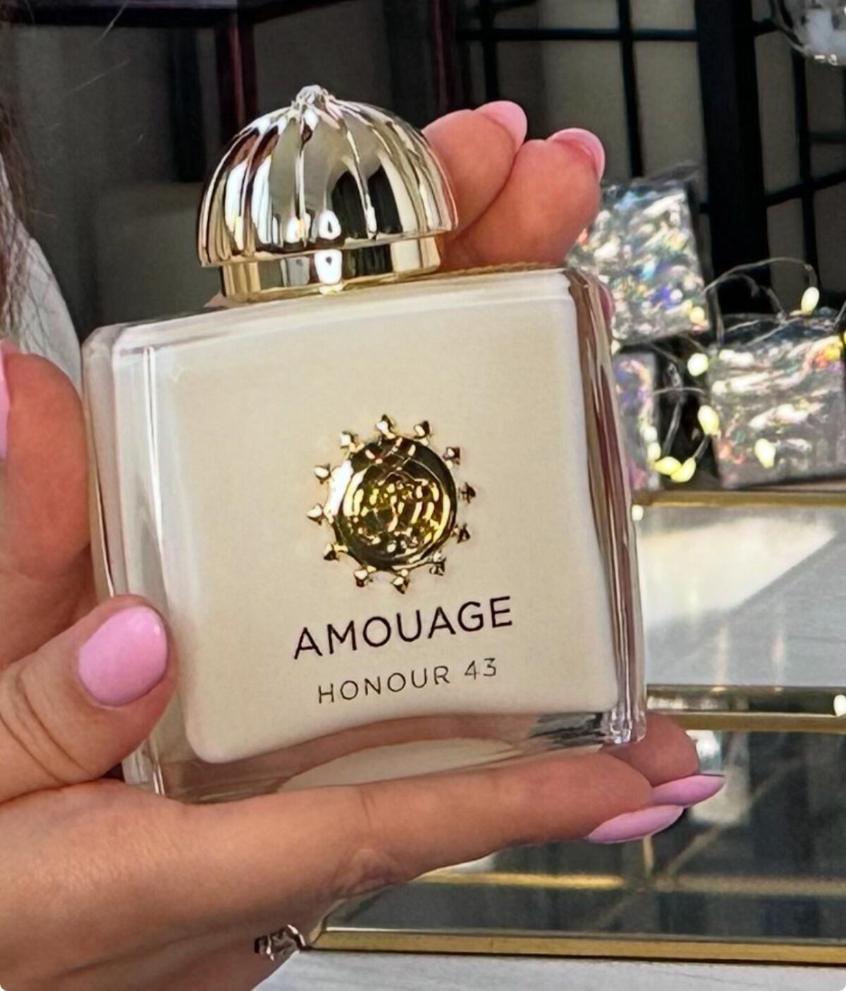 Amouage Honour 43 Woman Extrai - Perfume Fragrance Families avis et prix